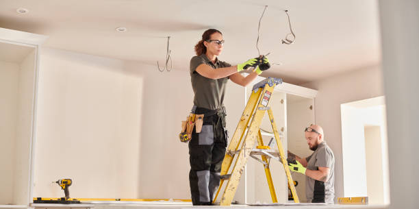 Best Best Electricians Near Me  in Charlotte, TN